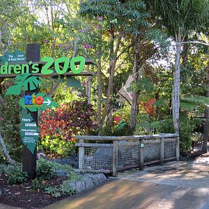 Discovery Outpost - Children's Zoo - Entrance