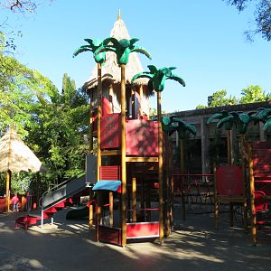 Discovery Outpost -  Children's Zoo - Discovery Playground