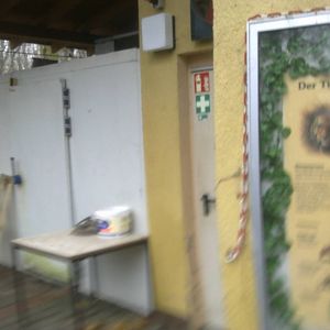 2013-12 Hamm cooling house behind tiger exhibit