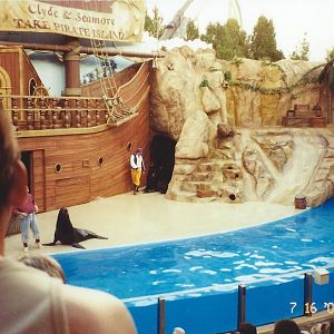 Jul. 2002 - Clyde and Seymour Take Pirate Island