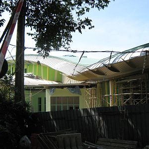 giant panda house, under construction