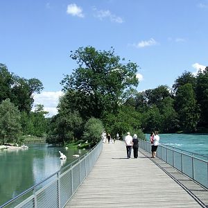 Exhibits next to the River Aare