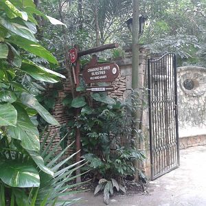 Entrance Bird breeding Farm