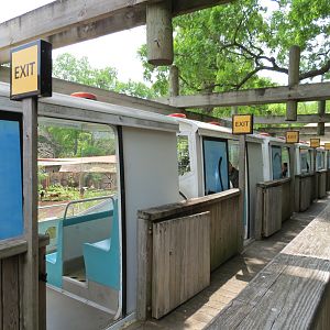 Wilds of Africa - Monorail Safari - Station