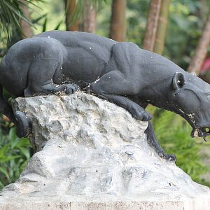 panther statue