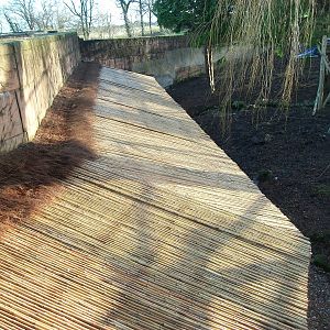 Red Panda exhibit progress, 3rd January 2014