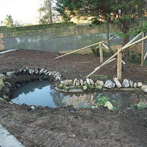 Red Panda exhibit progress, 3rd January 2014