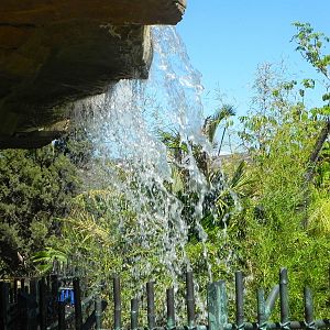 Walk behind the waterfall Tiger Trail