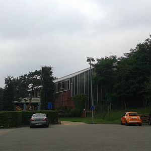 Entrance Mondo Verde