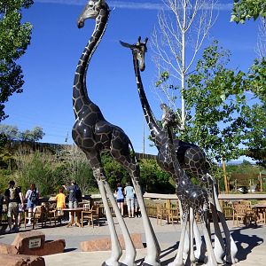 African Savanna - Giraffe Statues