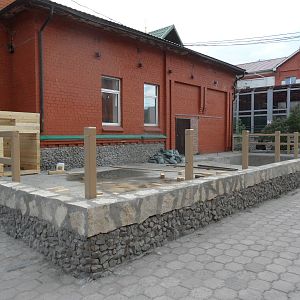 Pygmy hippo exhibit construction - 1