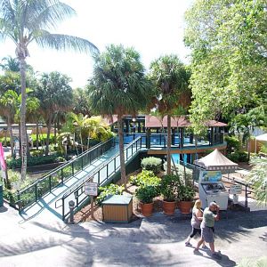 Manatee Enclosure at Miami Seaquarium, 16/10/13
