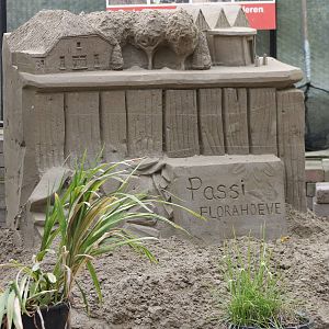 Sand sculpture at Passiflorahoeve