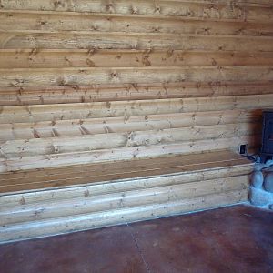 Discover Utah - North American River Otter Exhibit Viewing Area