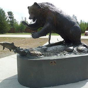 Grizzly Bear Statue