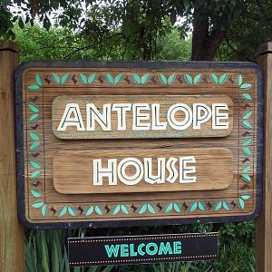 Red Rocks - Antelope House Sign