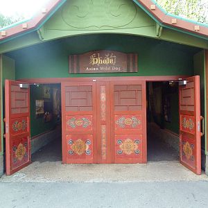 Northern Trail - Dhole Exhibit