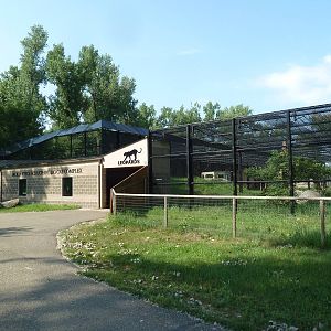 Big Cat Complex - Bengal Tiger/Snow Leopard Exhibits