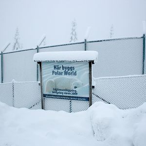 Polar World construction sign - Orsa Bearpark