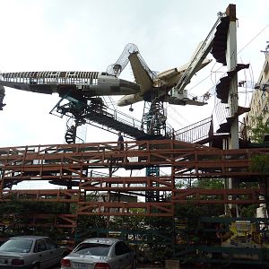 City Museum - Children's Maze (see the kids?)