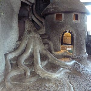 Random Sculpture + Guinea Pig Exhibit