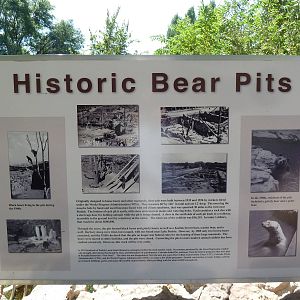 Historic Bear Pits - Informational Sign