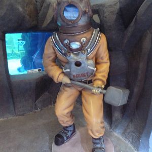Diver Statue