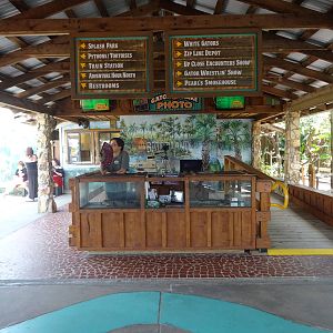 Gator and Snake Photo Op Area at Gatorland