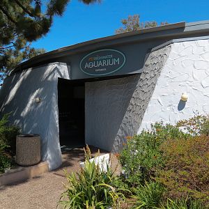 Freshwater Aquarium - Entrance Exterior