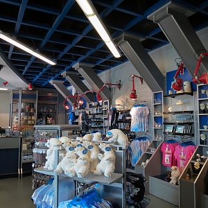 Wild Arctic - Arctic Trading Post Interior