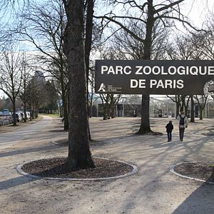 zoo entrance