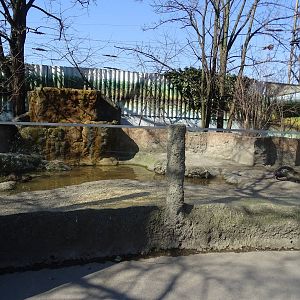 Nutria enclosure