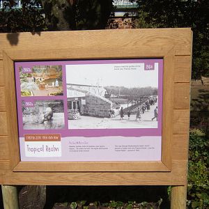 New History sign and a very large mistake on it!!