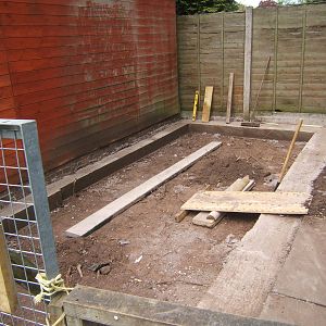 Work on the new outdoor Meerkat enclosure