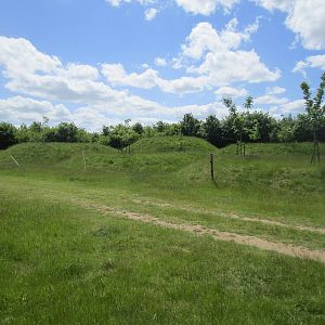 Horse Paddock - anyone know anything about these earthworks?