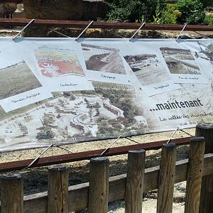 photos of the enclosure