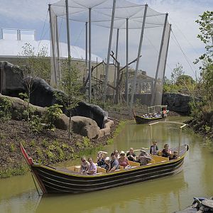 Islands: Lazy River cruise boats