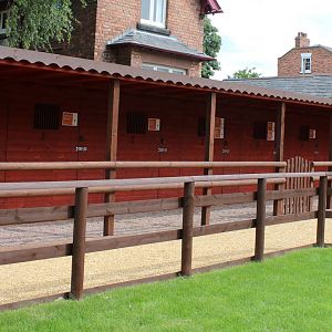 Chester Catherdral Falconry - Semi offshow Aviarys