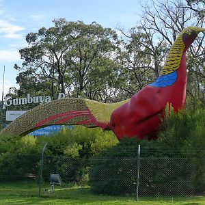 Entrance - Pheasant Statue