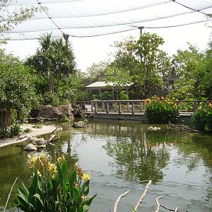 Another view of the Aviary - Miami Metrozoo