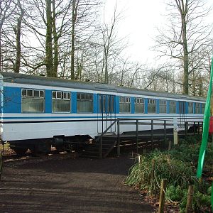 Railway carriage at Planckendael Jan 09