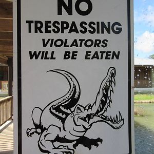 Gator Sign