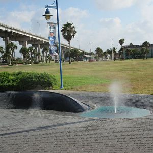 Whale Fountain - Cool!