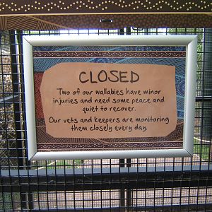 Sign on the Wallaby Walk through