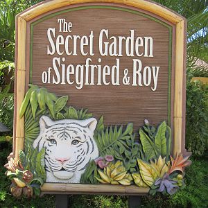 Entrance Sign