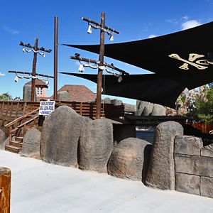 sea lion exhibit and stadium