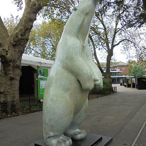 Polar Bear sculpture 2015.