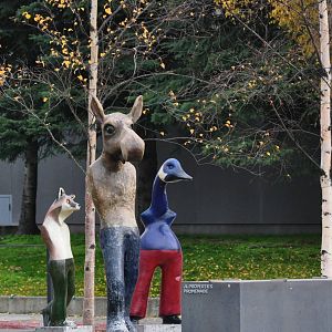 Urban Wildlife outside the Anchorage Museum