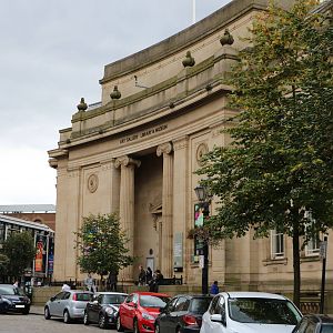Building exterior - Bolton Museum and library, September 2015