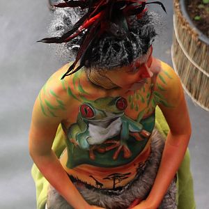 Bodypaint frog